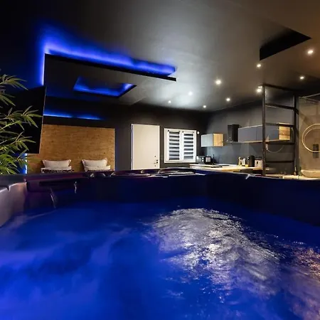 Apartment Le Pont Des Amoureux Jacuzzi Wifi Cournon-d'Auvergne